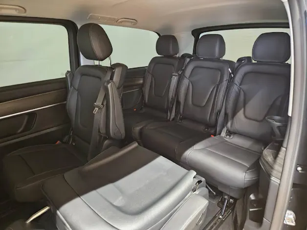 Mercedes-Benz EQV 300 lang Van