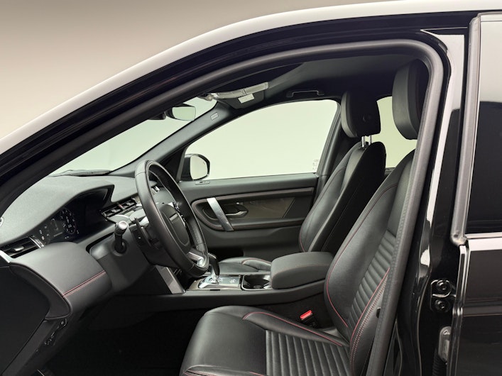 Vehicle image LAND ROVER DISCOVERY SPORT
