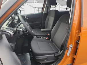 Hyundai Inster Electric Amplia 49kWh 370 kms autonomie