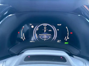 https://vehicle.imgix.net/4129777/3b2fecf4-23c0-4719-84ce-a72ca6fba344.jpg