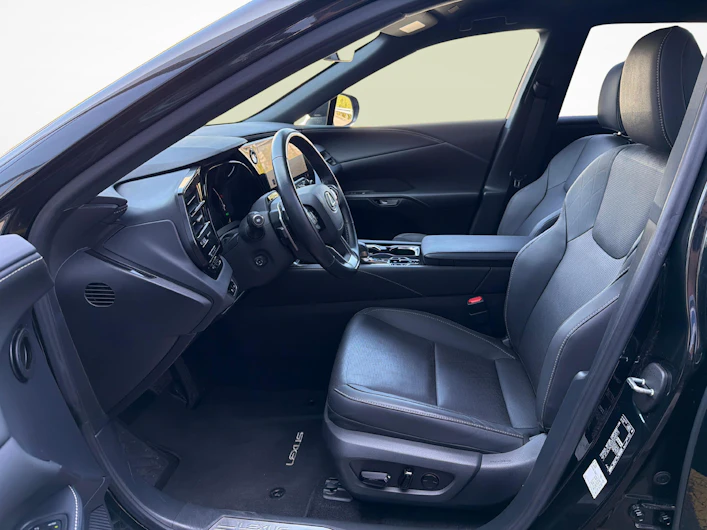 Fahrzeugbild LEXUS RX