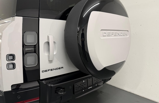 Vehicle image 5 Vehicle image 5