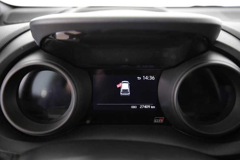 Vehicle image TOYOTA YARIS