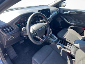 https://vehicle.imgix.net/4129827/735f2190-5004-4faf-b2c2-6af6334af8a4.jpg