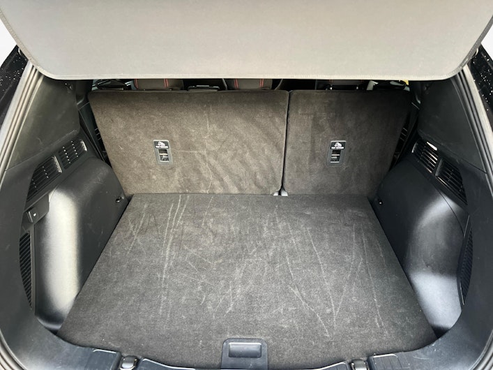 Vehicle image FORD KUGA