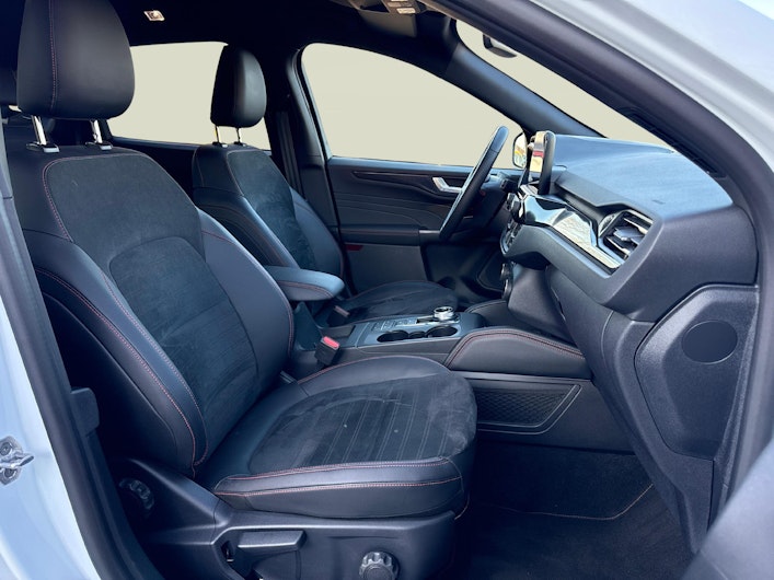 Vehicle image FORD KUGA