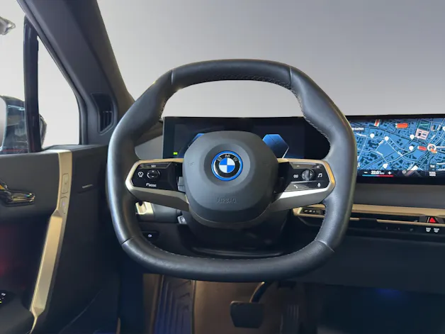 BMW iX xDrive40 SportPaket