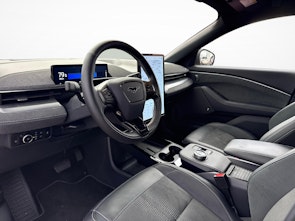 Vehicle image FORD Mustang Mach-E Extended GT AWD