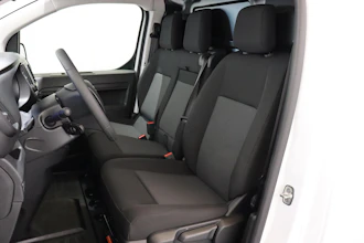 https://vehicle.imgix.net/4129862/a98fc6c3-031f-4d75-a2c2-9af371bdb30a.JPG