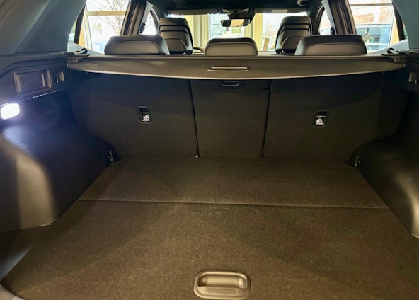 Vehicle image 10 Vehicle image 10