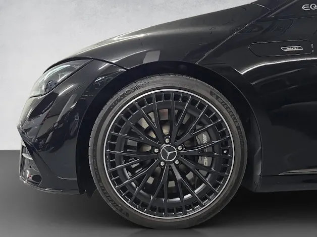 Mercedes-Benz EQE 43 AMG 4Matic