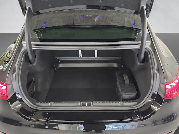 Mercedes-Benz EQE 43 AMG 4Matic