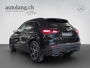 Mercedes-Benz GLA 200 AMG Line Night Star
