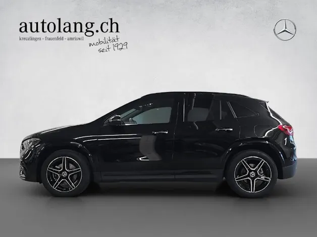 Mercedes-Benz GLA 200 AMG Line Night Star