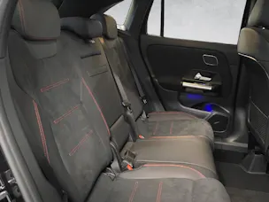 Mercedes-Benz GLA 200 AMG Line Night Star