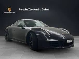 Porsche 911 Carrera 4 GTS