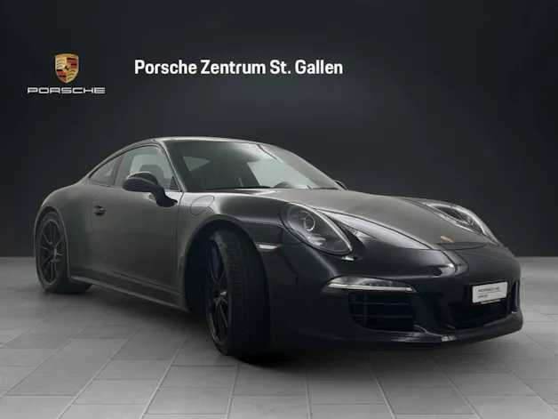 Porsche 911 Carrera 4 GTS