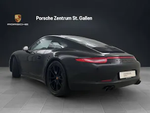 Porsche 911 Carrera 4 GTS
