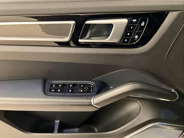 Porsche Cayenne Turbo S E-Hybrid Coupé