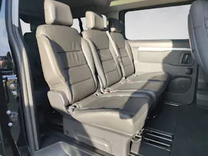 Peugeot Traveller Long 2.0 BlueHDi 180 Business VIP S/S