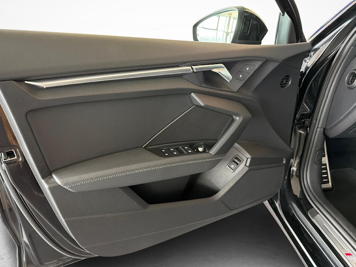 Vehicle image AUDI A3