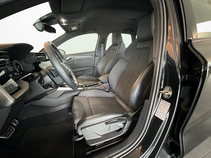 Vehicle image AUDI A3