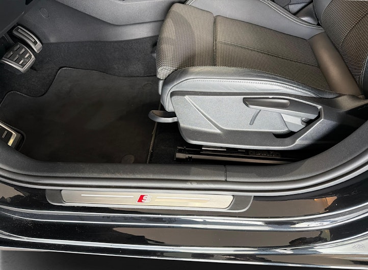 Vehicle image AUDI A3