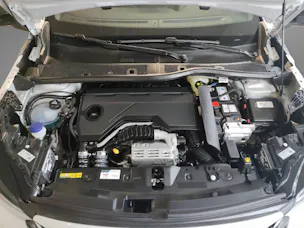 Peugeot 2008 1.2 Hybrid GT