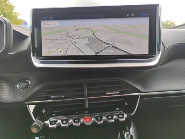 Peugeot 2008 1.2 Hybrid GT