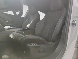 Peugeot 2008 1.2 Hybrid GT