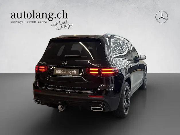 MERCEDES-BENZ GLB 250 AMG Line 4Matic