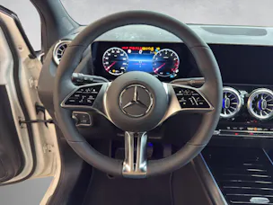 Mercedes-Benz B 200 Progressive