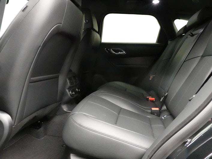 Vehicle image LAND ROVER RANGE ROVER VELAR