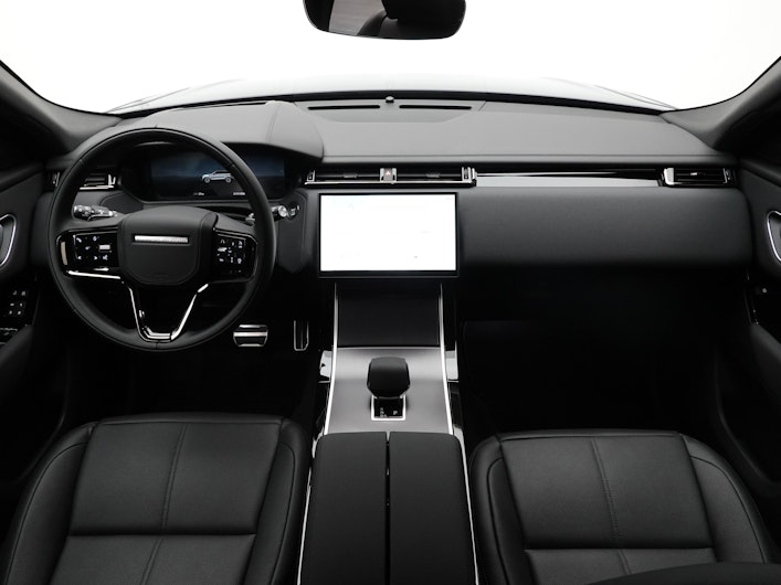 Vehicle image LAND ROVER RANGE ROVER VELAR