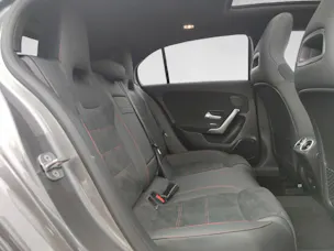 Mercedes-Benz A 200 AMG Line Night Star