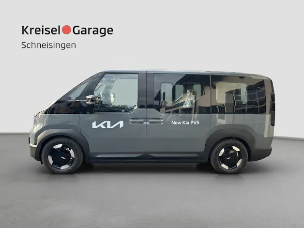 Kia PV5 Passenger 71.2 kWh Plus