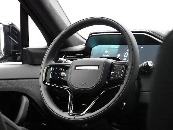 Vehicle image LAND ROVER RANGE ROVER SPORT