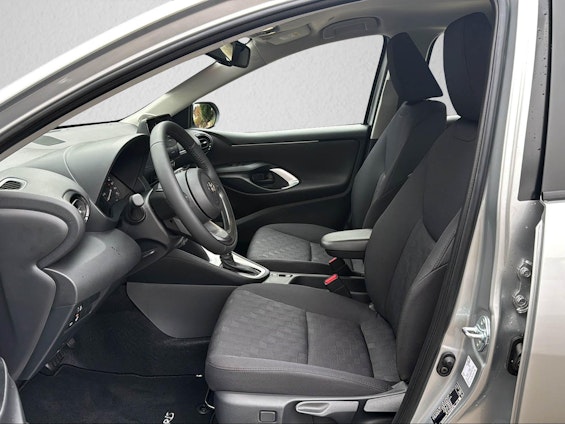 Vehicle image 7 Vehicle image 7