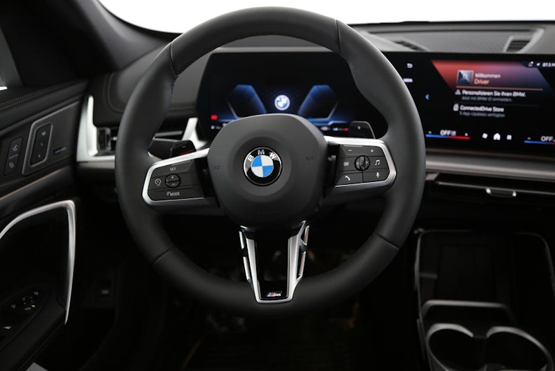 Vehicle image BMW X1