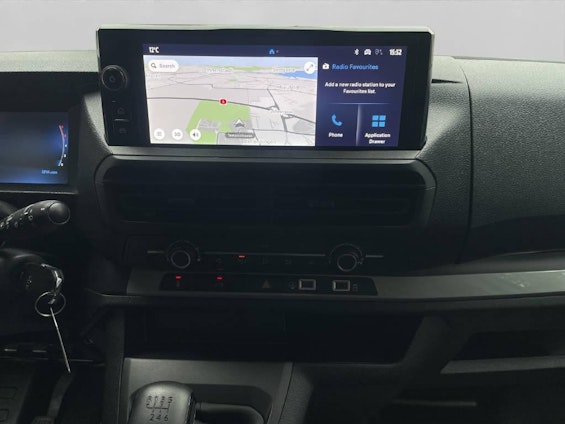 Vehicle image 11 Vehicle image 11