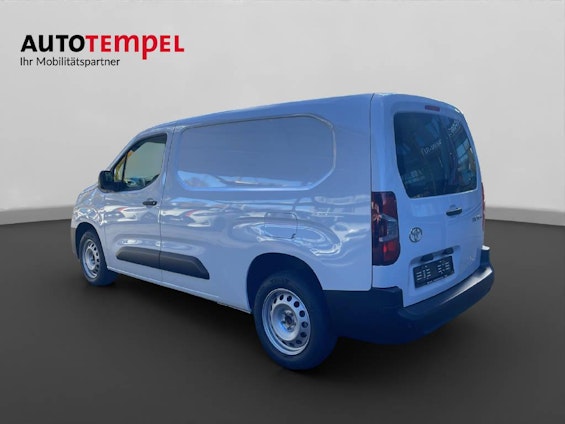 Vehicle image 2 Vehicle image 2