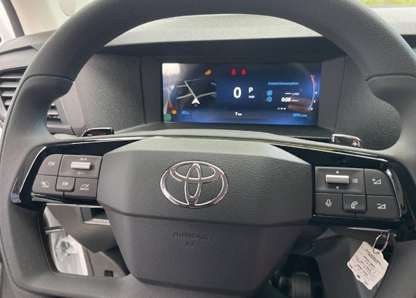 Vehicle image 14 Vehicle image 14