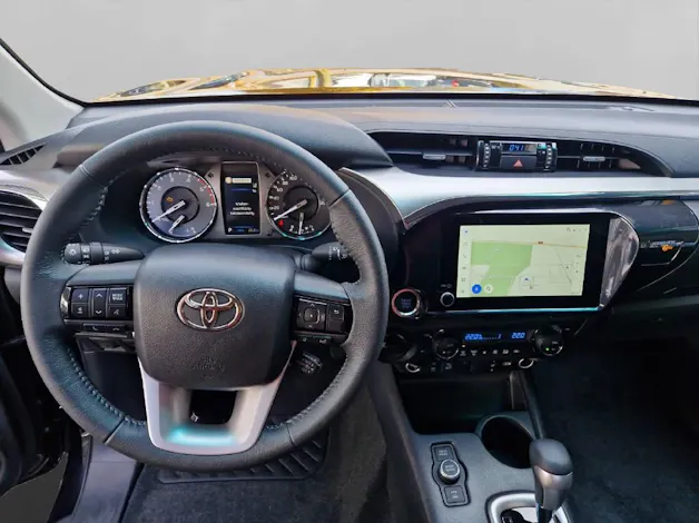 Toyota Hilux Double Cab.-Pick-up 2.8 48038/004