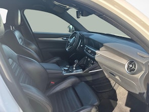 Fahrzeugbild ALFA ROMEO Stelvio 2.0 Q4 280 Super