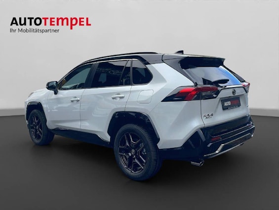 Vehicle image 2 Vehicle image 2