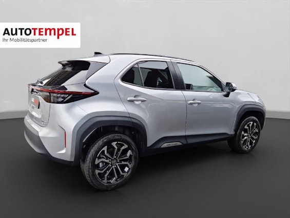 Vehicle image 5 Vehicle image 5