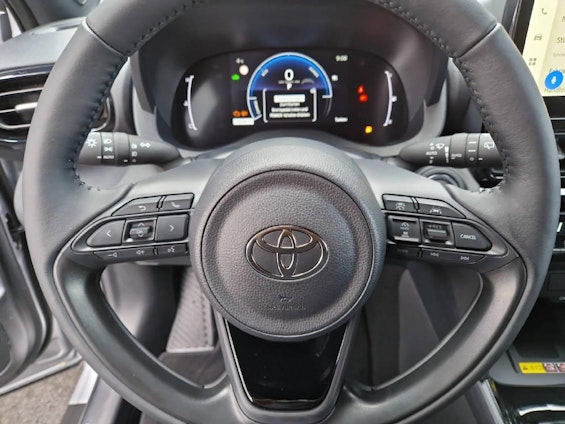 Vehicle image 15 Vehicle image 15