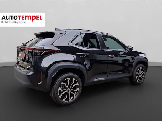 Vehicle image 5 Vehicle image 5