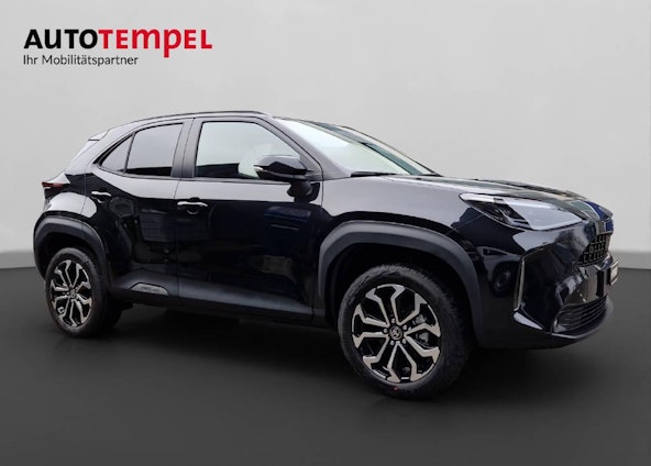 Vehicle image 3 Vehicle image 3