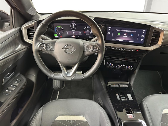 Vehicle image 9 Vehicle image 9